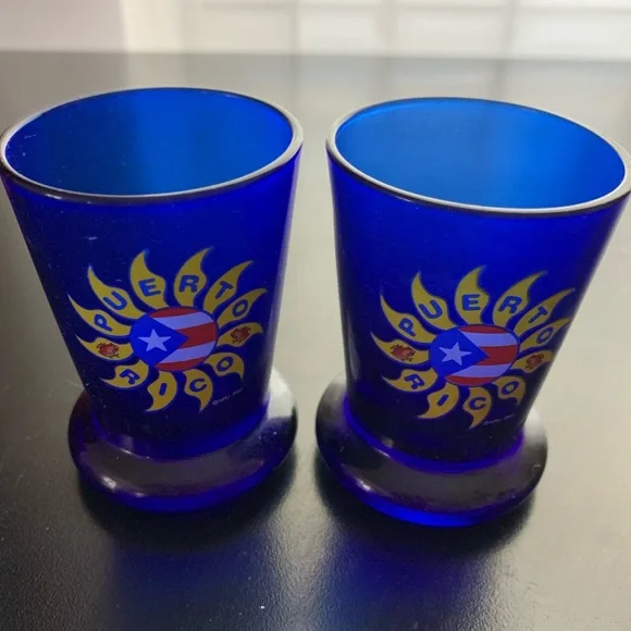 Two shot glasses - Picture 1 of 5